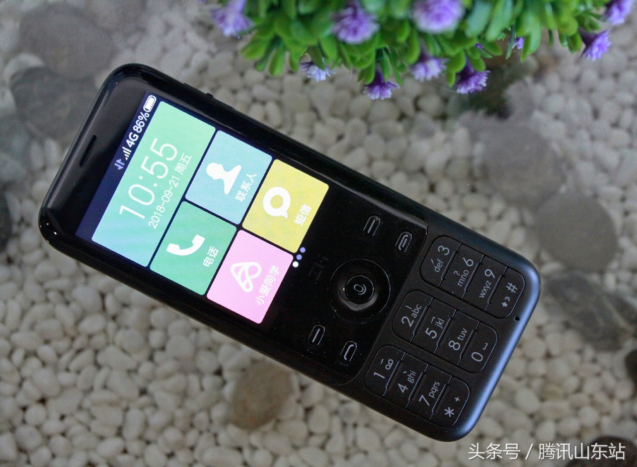 怀旧与时尚的碰撞,复古与科技的碰撞