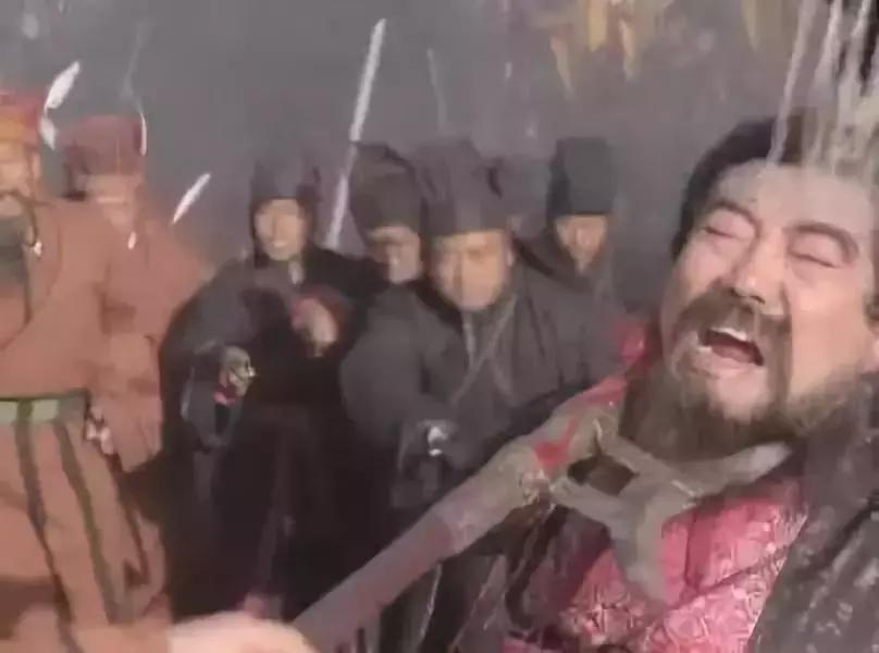 吕布不是张飞的对手吗,吕布凭什么是三国第一武将