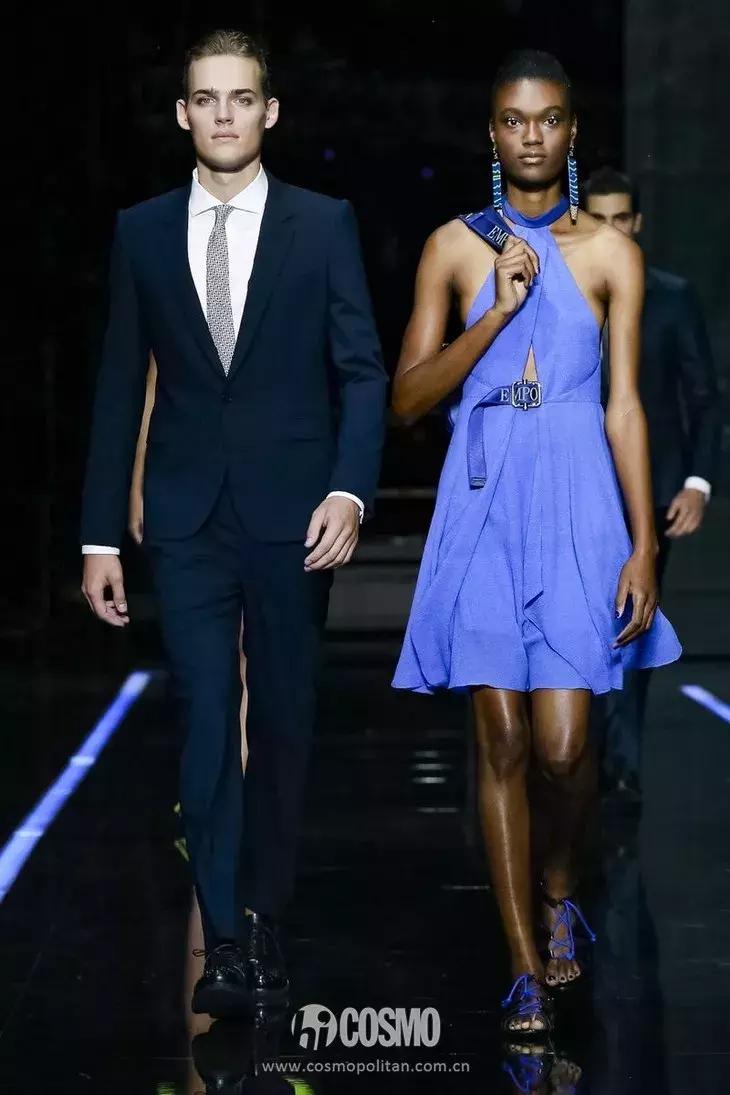 丫丫已经美“腻”了！于是穿上EmporioArmani帅气一回