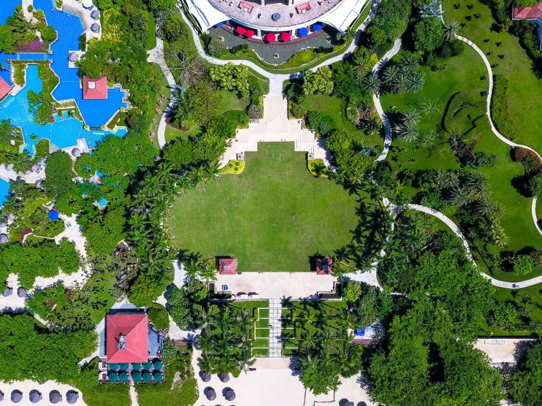 鍥藉唴涓囪豹绯诲垪搴﹀亣閰掑簵,涓浗棣栧涓囪豹搴﹀亣閰掑簵