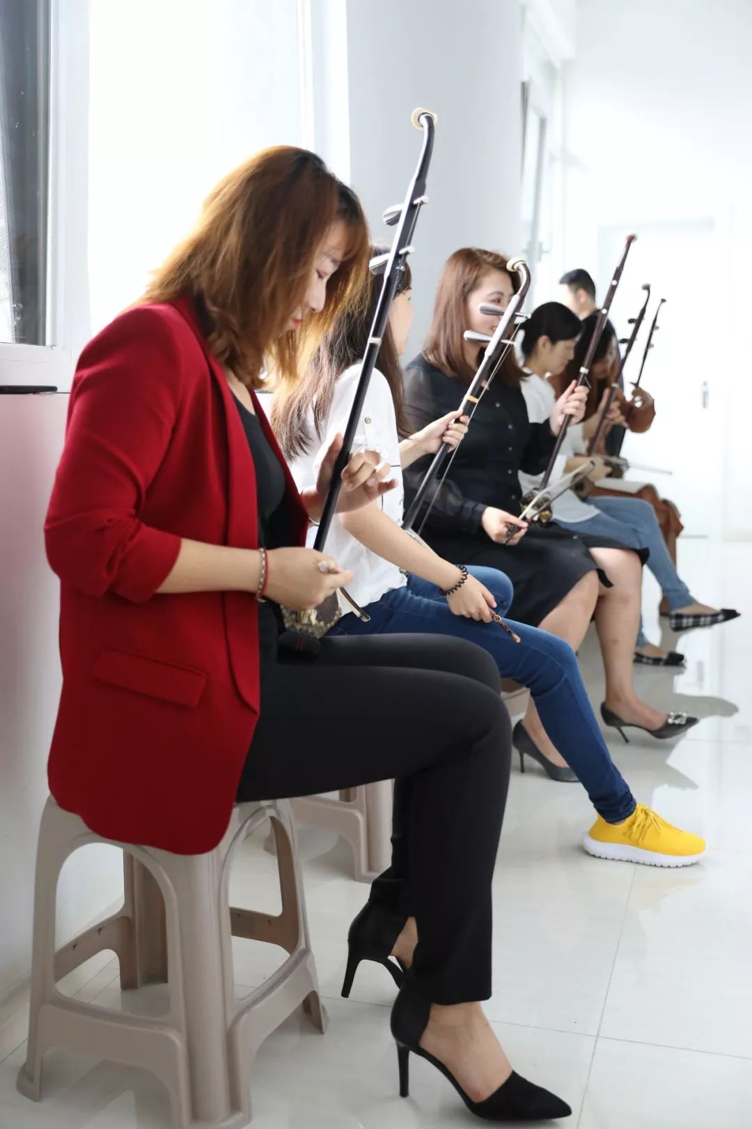 中国民族管弦乐学会青岛成功举办古筝二胡琵琶考级指导教师研修班