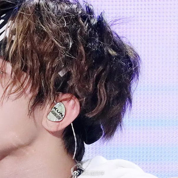 蔡徐坤站姐路透破千万热搜,蔡徐坤站姐评价蔡徐坤