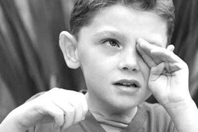 结膜炎是不是红眼病的后遗症,结膜炎是红眼病么