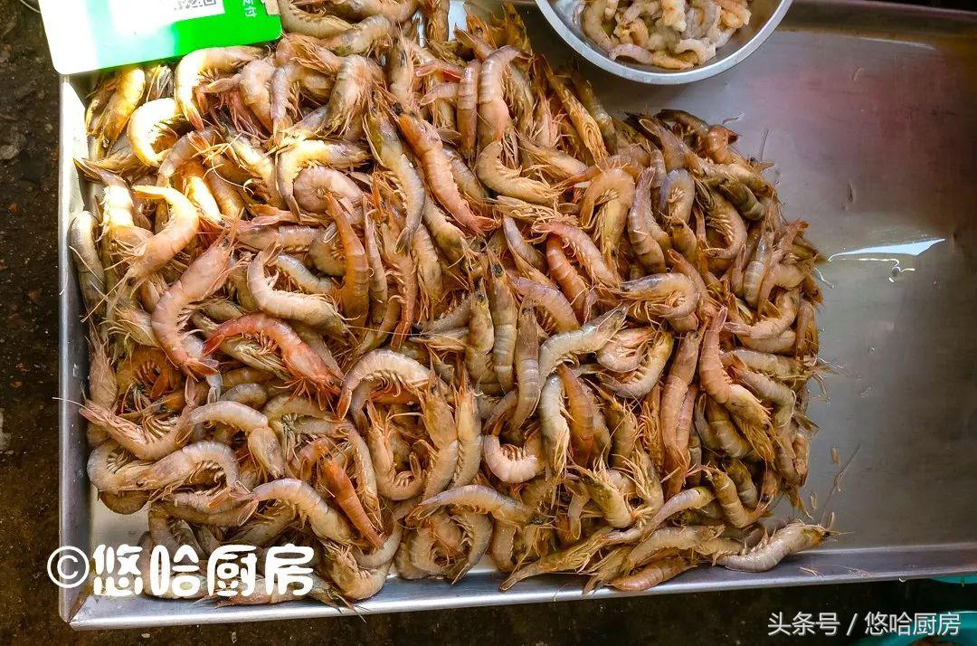 岛城中秋假期，农贸市场人挤人，海鲜价格翻倍涨，马鮹子40块1斤