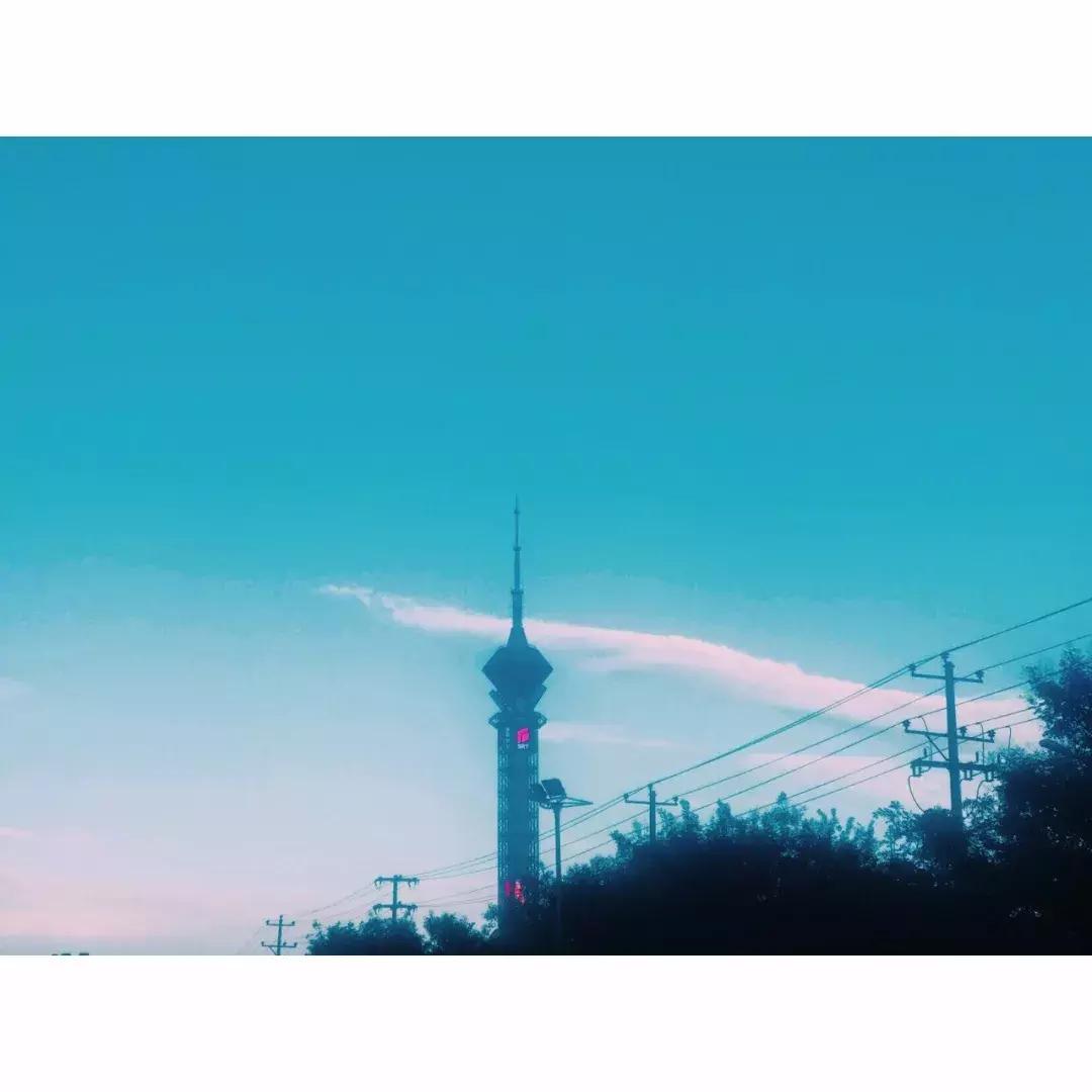 工资4000月供2000左右的车压力大吗,工资4000还1800车贷