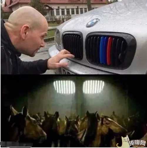 每天一贱：妹子挤完地铁，裤子就成这样了