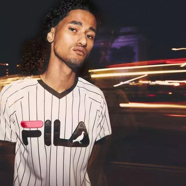 fila斐乐是安踏的吗,fila斐乐安踏女鞋