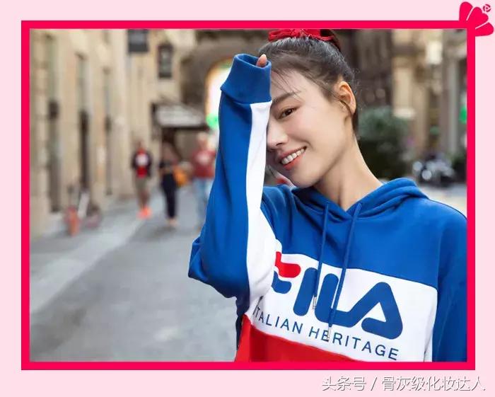 最近的几个时装周,又到了一年一度的伦敦时装周