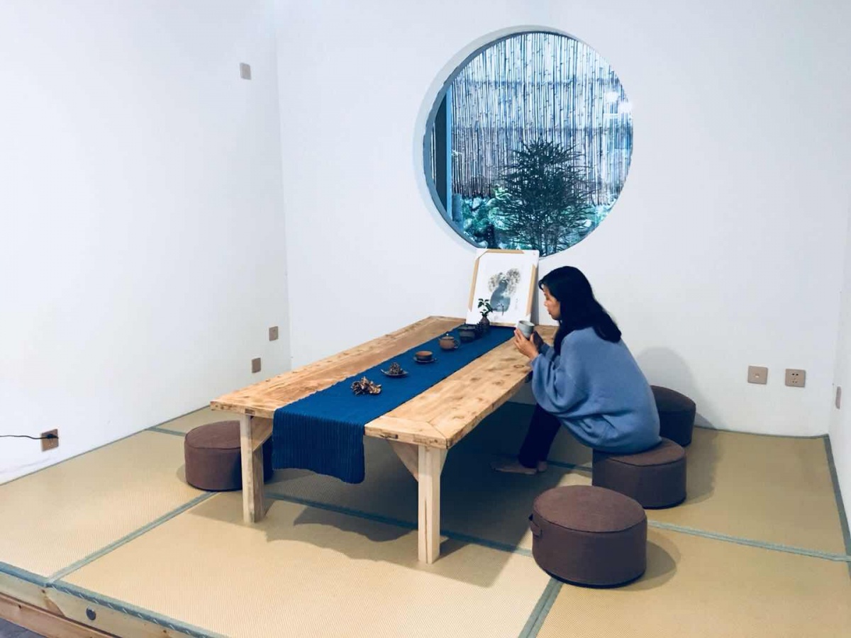 国庆假期住哪儿？水灵妹为你精心奉上都江堰这10家紧临景区的民宿酒店！让你坐拥青山绿水，感受品质生活