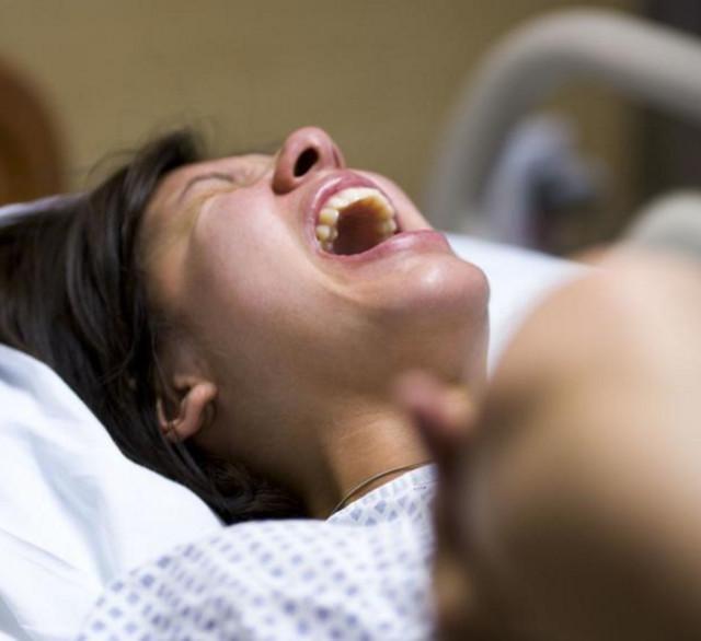 胎儿难产如何接生,难产的四个征兆