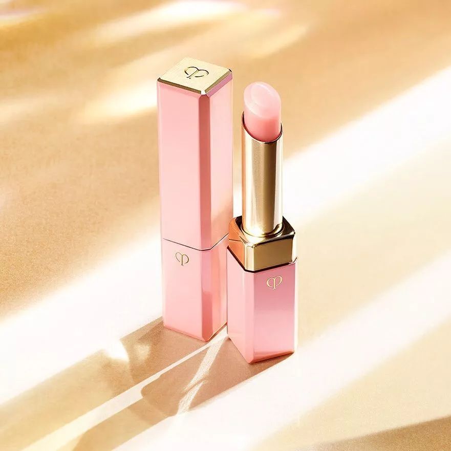 口碑爆表的12款秋冬润唇膏，不买你的嘴会不答应！