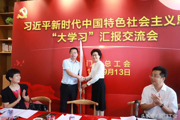 工会在社会上起到什么作用,工会在企业管理中的作用