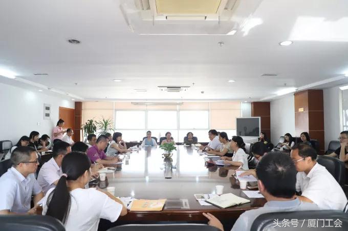 工会在社会上起到什么作用,工会在企业管理中的作用