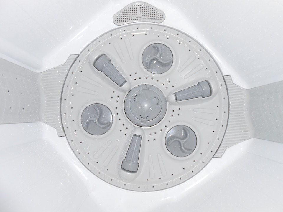 滚筒洗衣机真的能除螨虫吗,洗衣机放什么清除螨虫