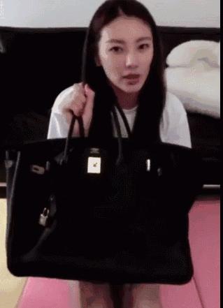 张雨绮持刀家暴丈夫次日即离婚,张雨绮拿刀砍前夫事件判了几年