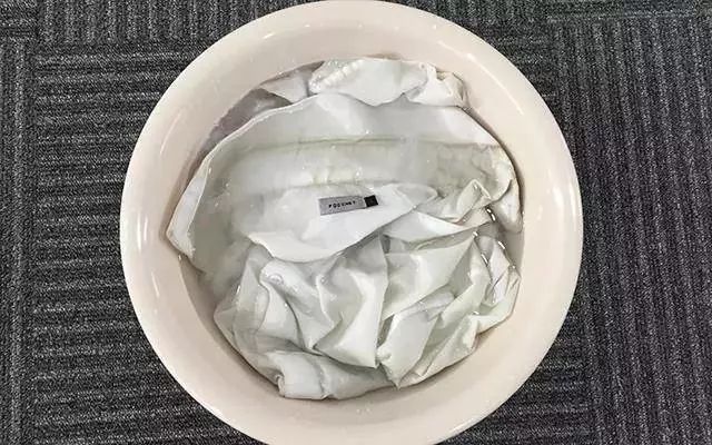 为什么美国电影里经常出现自助洗衣店？