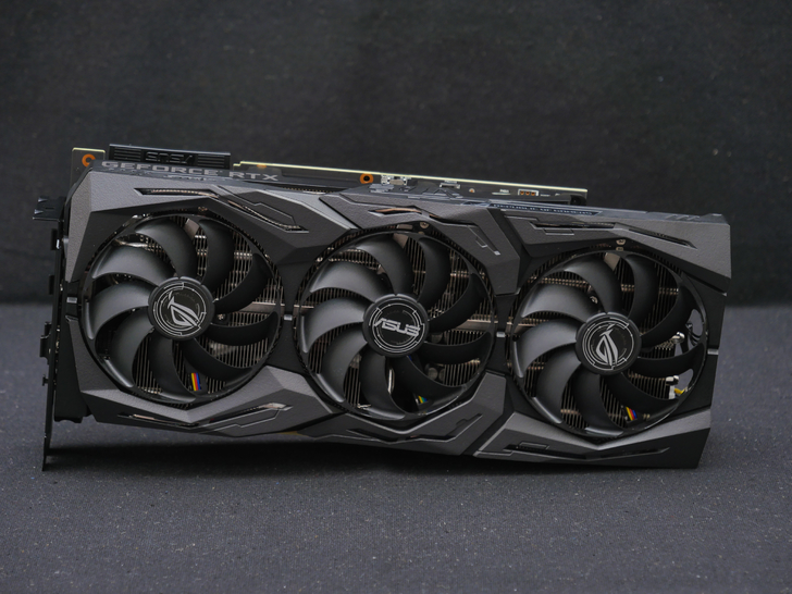 鍗庣rogstrixrtx3070,鍗庣rogstrixrtx4090