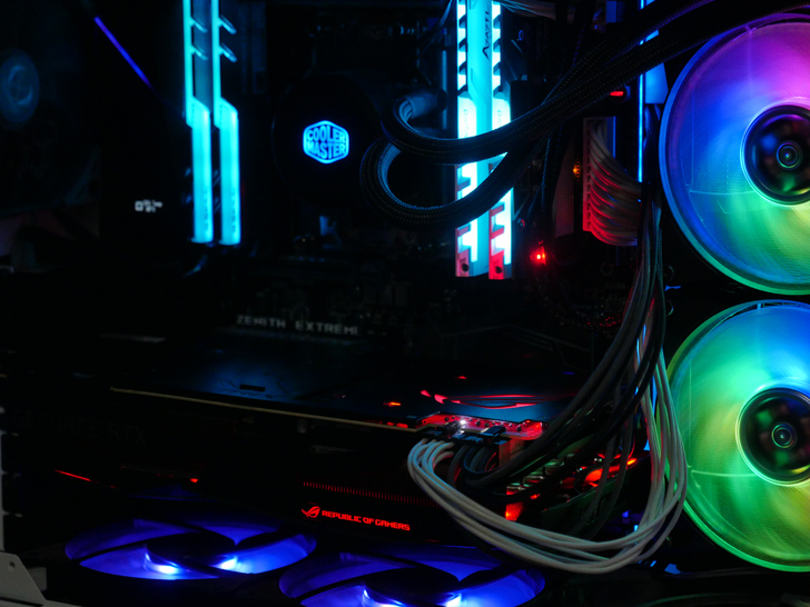 鍗庣rogstrixrtx3070,鍗庣rogstrixrtx4090