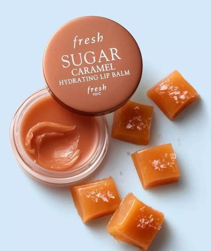 秋冬护唇涂什么好看,秋冬做好唇部护理