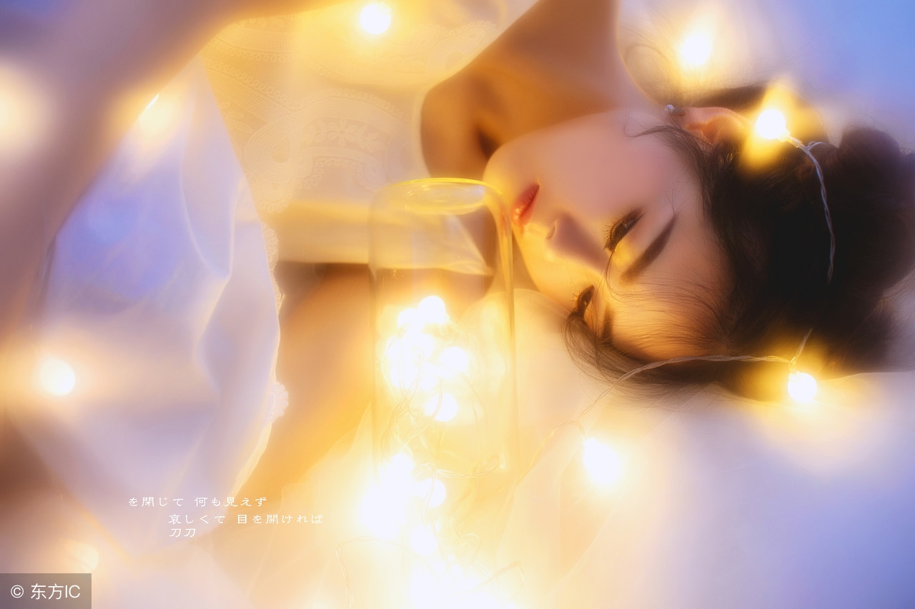 和舍友聊不来该怎么做呢,跟其中一个舍友相处不来怎么办