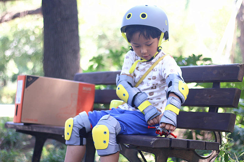 小米智能轮滑鞋,小米小寻轮滑鞋