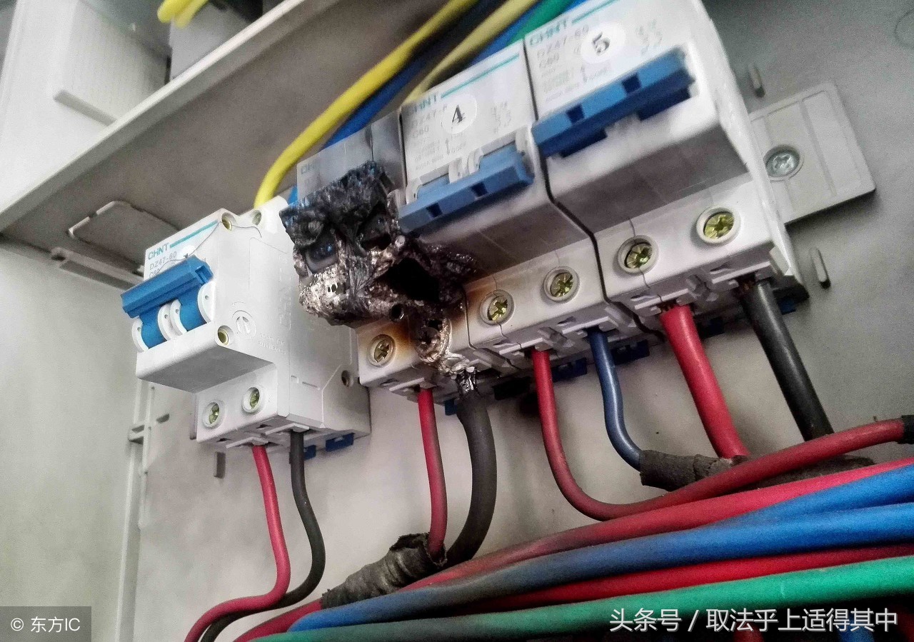 怎么根据电流大小选择塑壳断路器,断路器电流大小怎么选