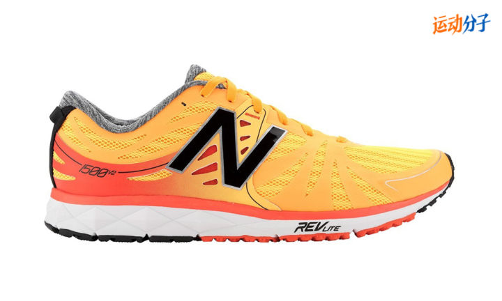 顶尖马拉松运动员跑姿,中国马拉松运动员都穿什么跑鞋