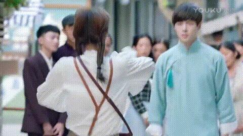 璁镐綘娴敓鑻ユⅵ缁忓吀鍙ュ瓙,璁镐綘娴敓鑻ユⅵ缁忓吀璇綍