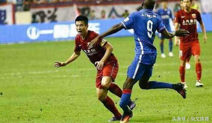 足球之夜辽足降级,中国足球的惨痛瞬间