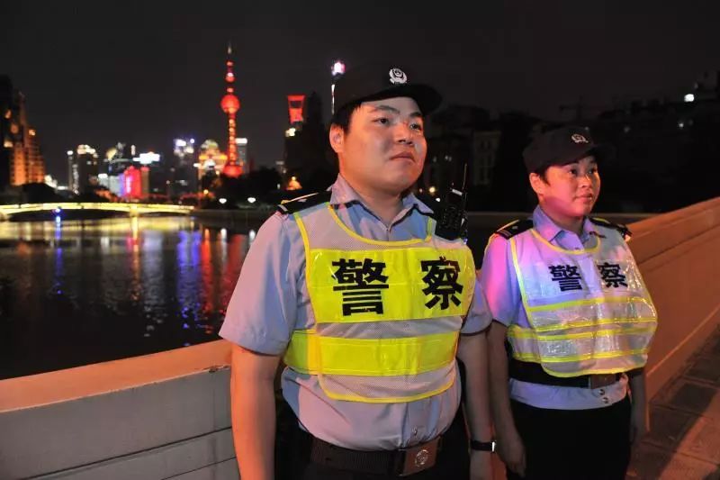 迎国庆为祖国母亲庆生,国庆我在岗用坚守致敬祖国