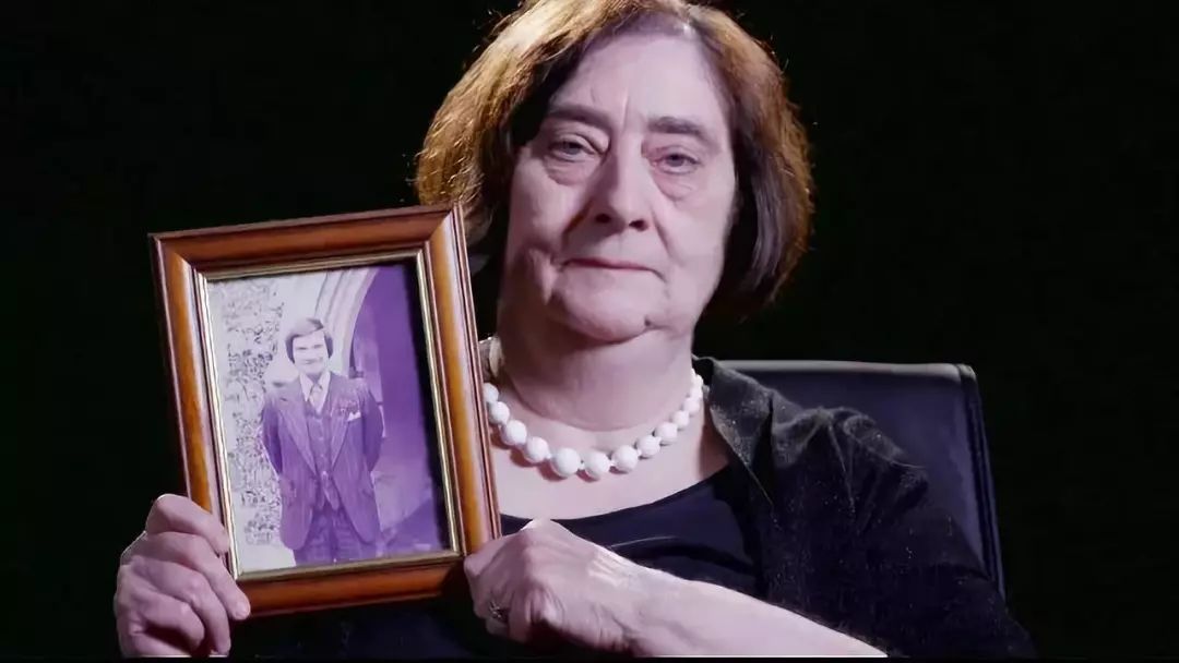 英国从美国买血浆致数千人感染丙肝艾滋，谁该负责