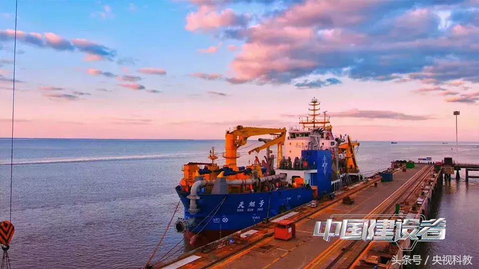 一小时造岛,造岛神器每小时挖出一个足球场