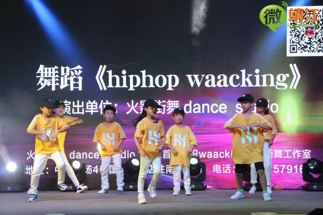 微靖江：这里发生了什么？竟引来近千名靖江人围观！还各种拍照