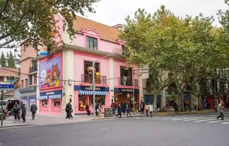 王菲喜欢的设计师,王菲造型师开的店