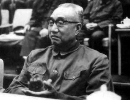 十大元帅中，林彪和*向前徐**谁更会打仗？