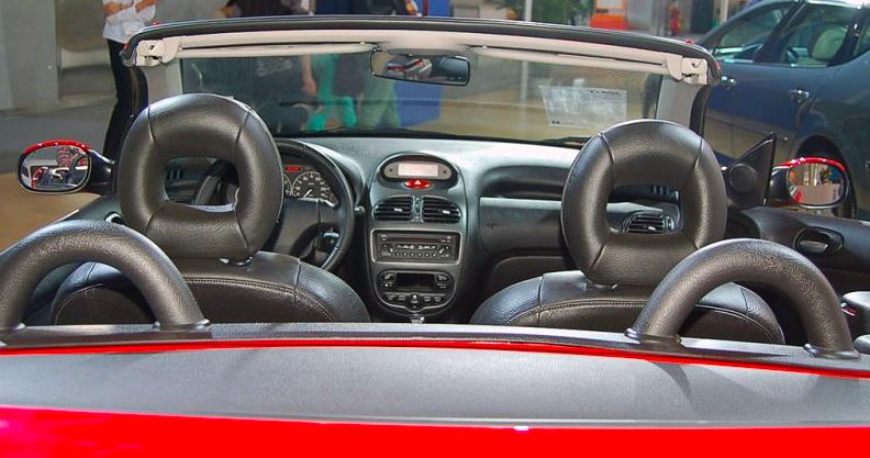 08年的标致206,08年标致206cc二手多少钱