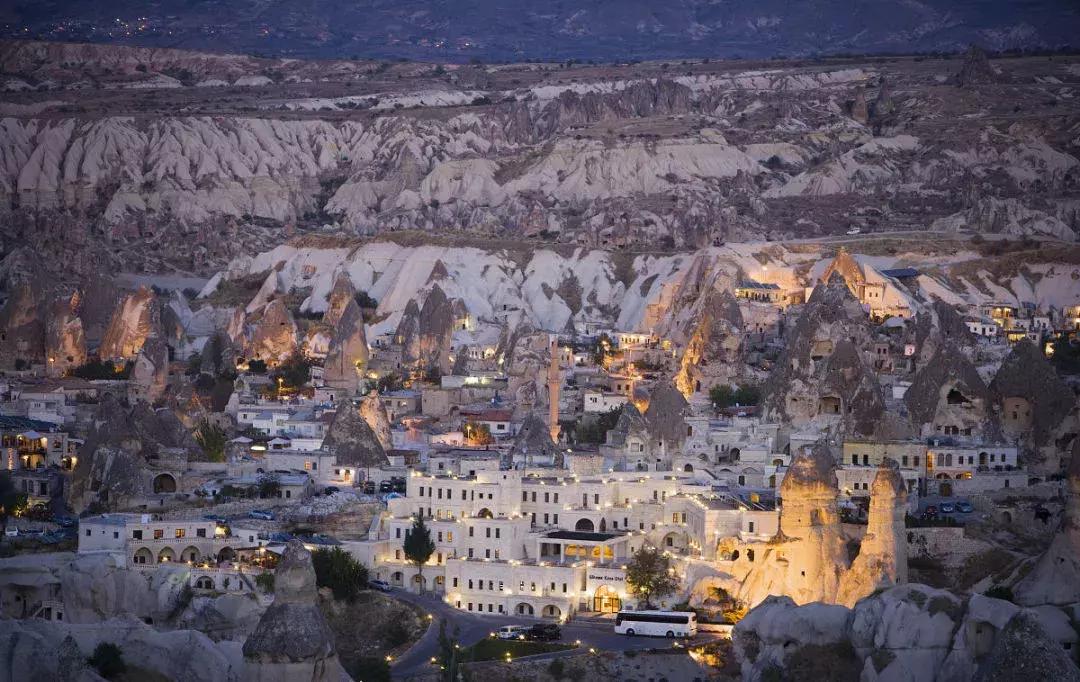 一生必去的100个最美小镇,世界上最美的100个风景小镇