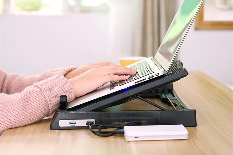 笔记本电脑玩游戏发烫,玩游戏发热的最好方法