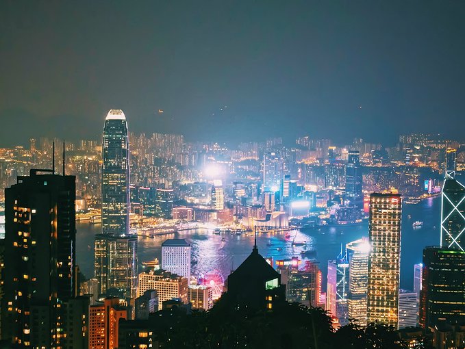 有一个地方，叫做让人忍不住一刷再刷的香港