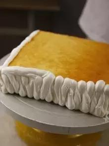 蛋糕抹面加色的技巧和手法,蛋糕抹面新手教程抹刀尺寸