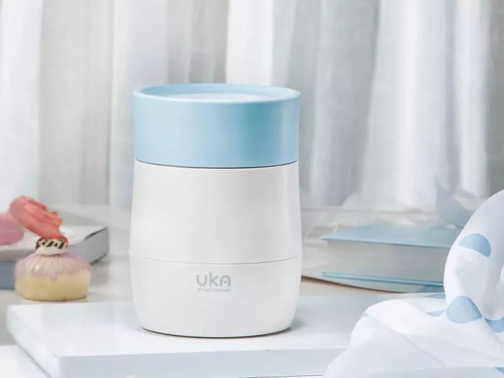 放在水杯里面的便携加湿器,可充电方便携带的加湿器