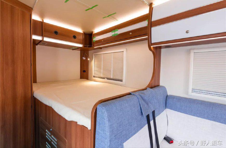 亚特全新纪念版房车,亚特c型房车要多少钱