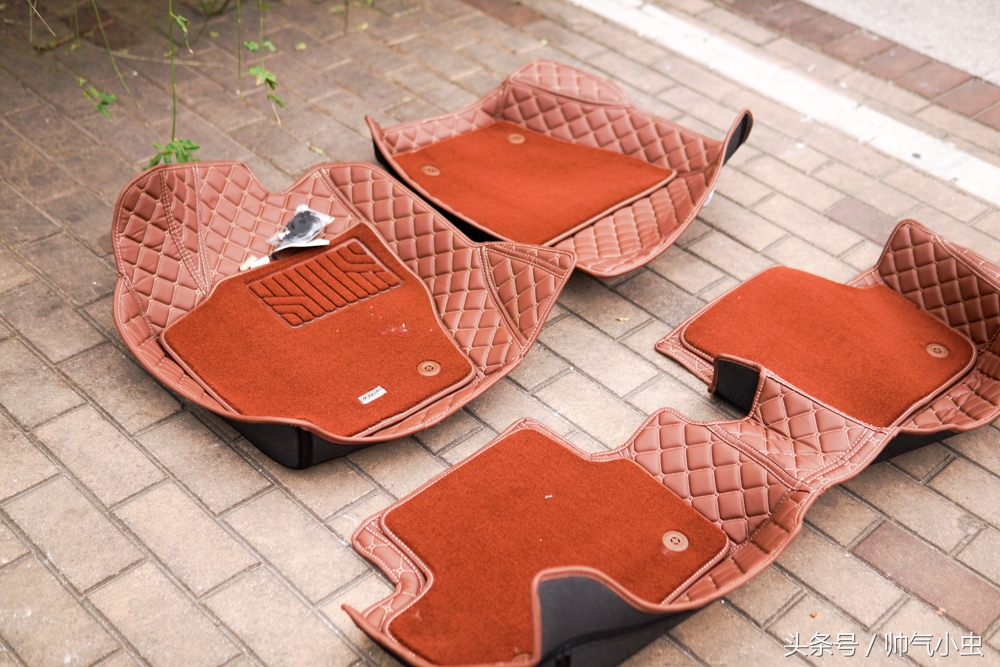 「米车众测」迈未全包围地垫测评：复刻原车结构，双层可拆卸设计