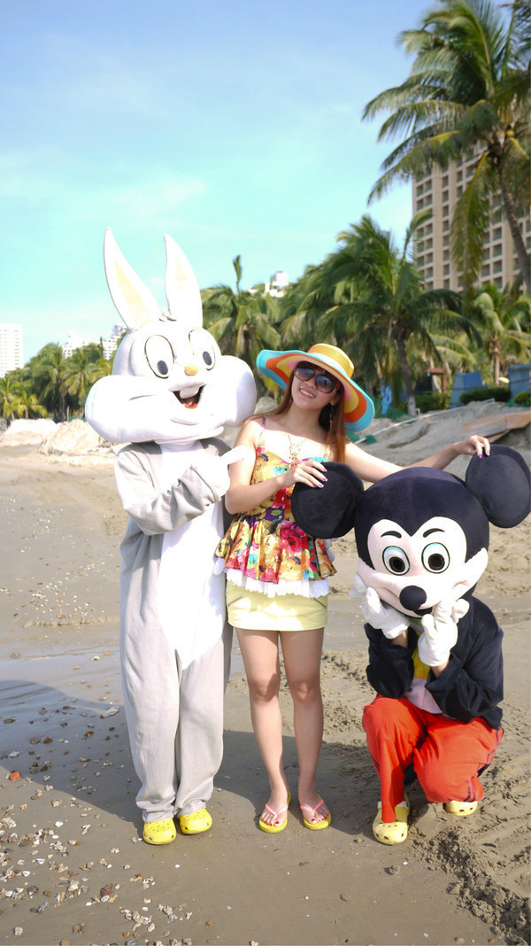 享受阳光拥抱大海,三亚阳光大海之旅