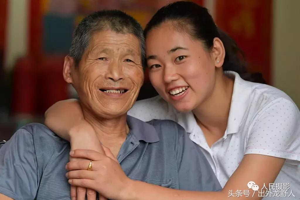 安徽舒城：照片感动无数人！获全国首届孝老爱亲摄影大赛一等奖