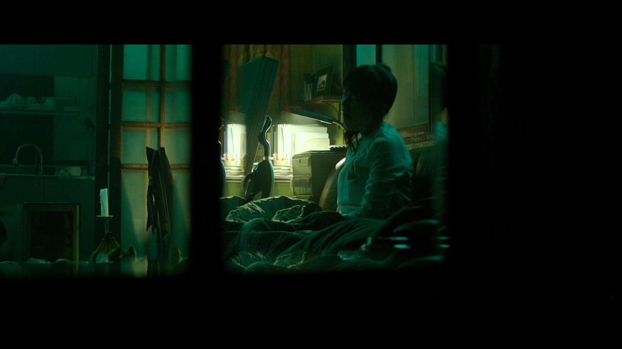 我把妹妹反锁在家，就出门喝酒去了：韩国电影无尿点系列