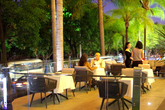 一家超有氛围感的餐厅,这家餐厅氛围感满满