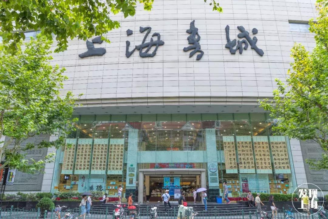 曾经火遍大街上的小巷,曾经很红火的一条路