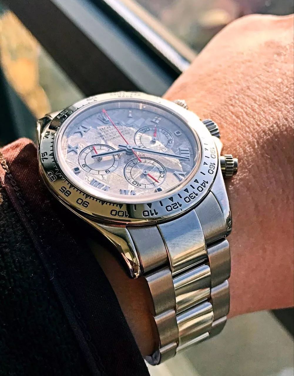 劳力士和爱彼哪个逼格高,劳力士126234对比爱彼15450