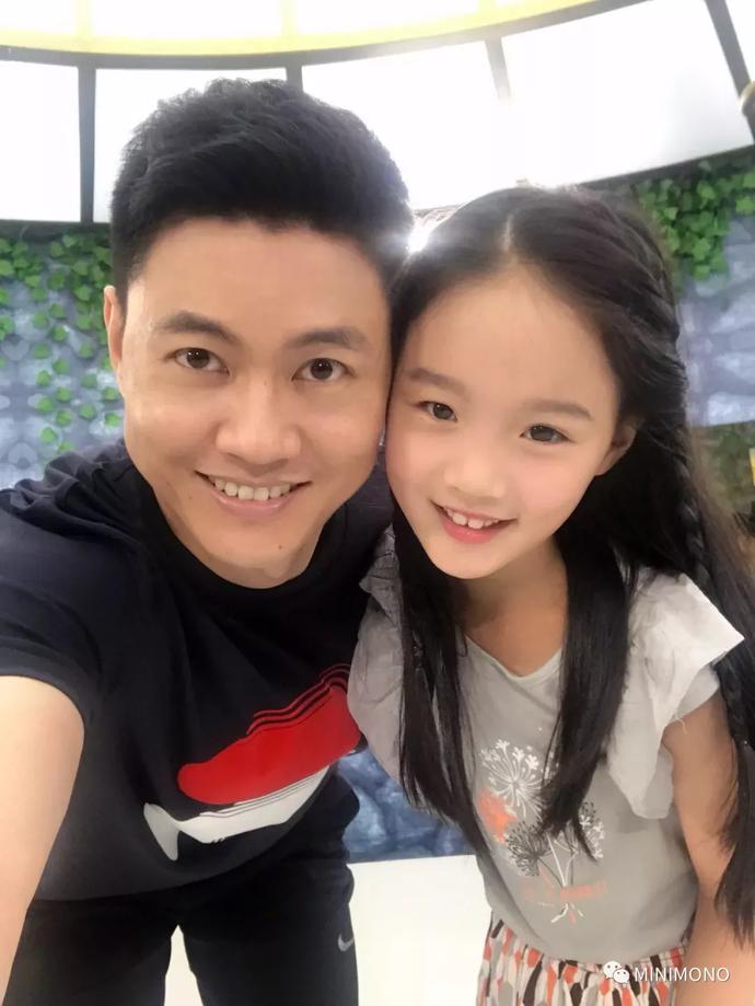 minimija中国国际时装周,2020国际时装周童模